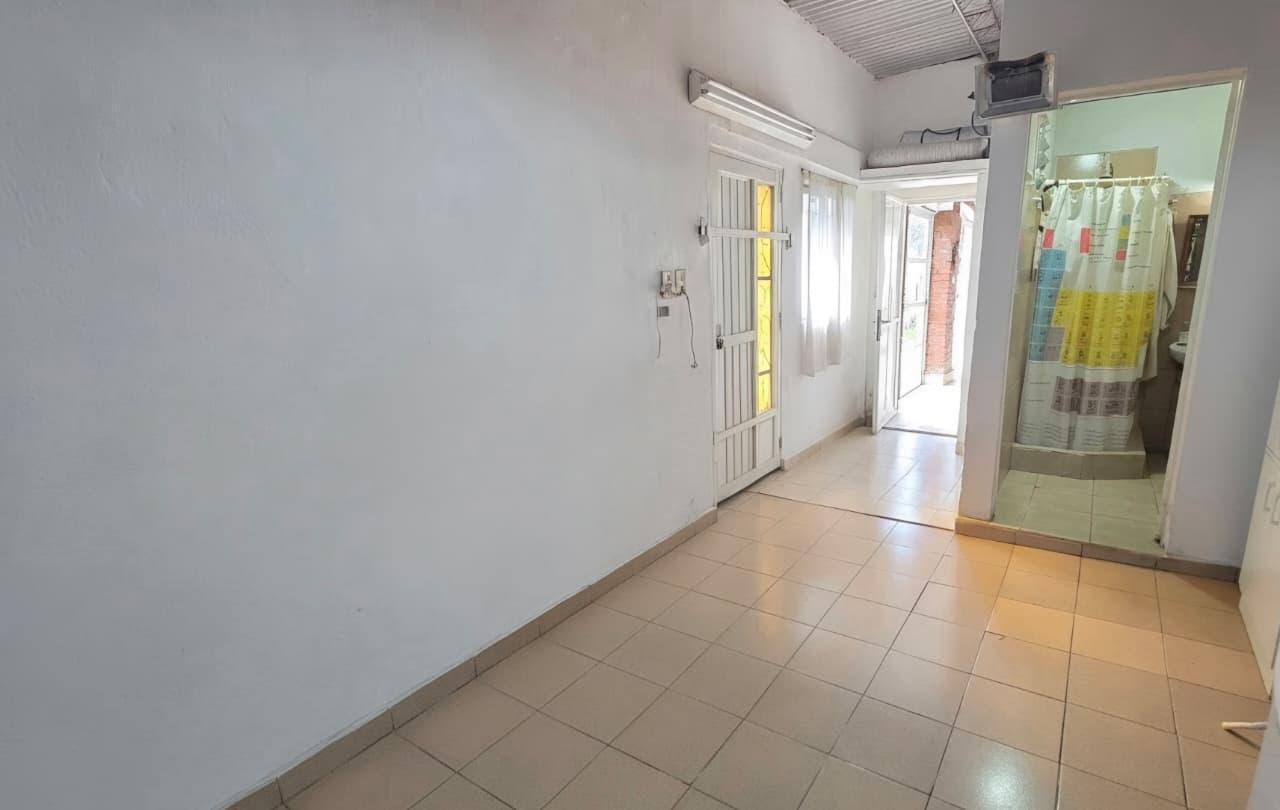 Foto de Casa en J. M. Fernandez al 1000, Temperley Oeste, imagen 1