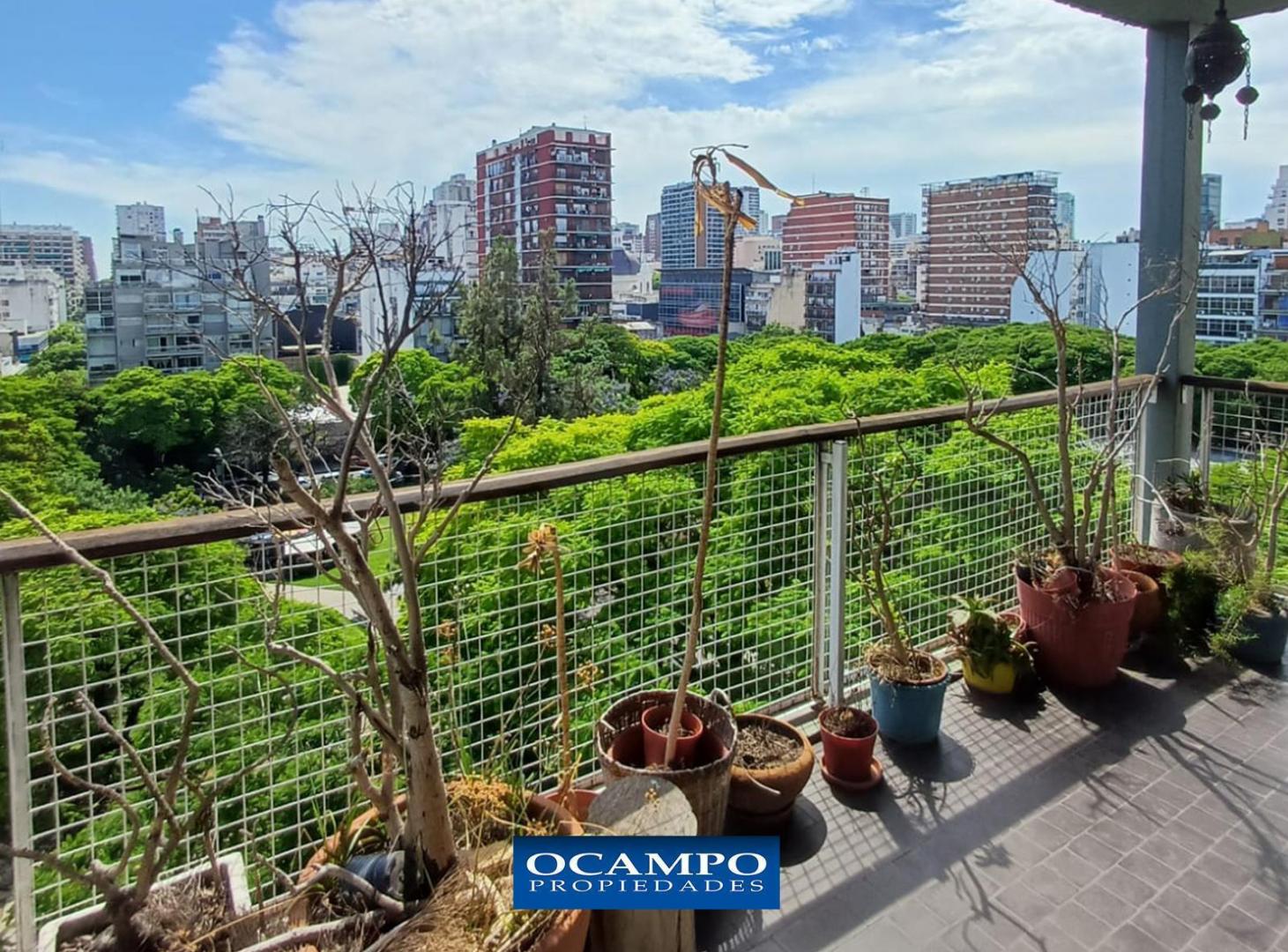 Venta de departamento de 4 ambientes con cochera y vista al parque - Belgrano
