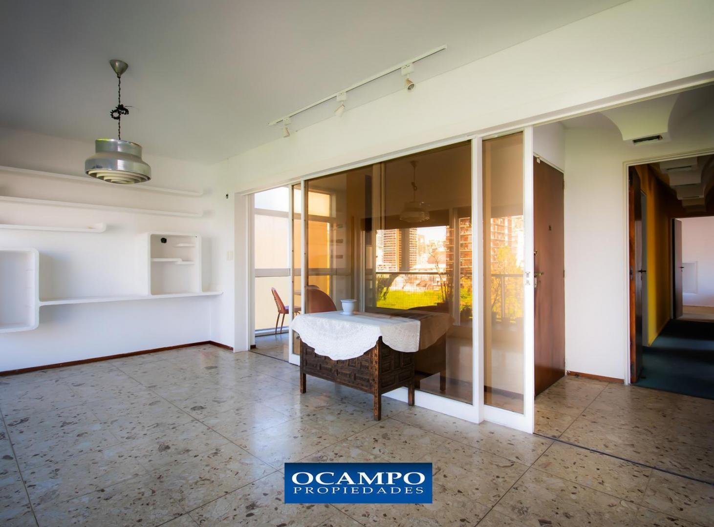 Venta de departamento de 4 ambientes con cochera y vista al parque - Belgrano