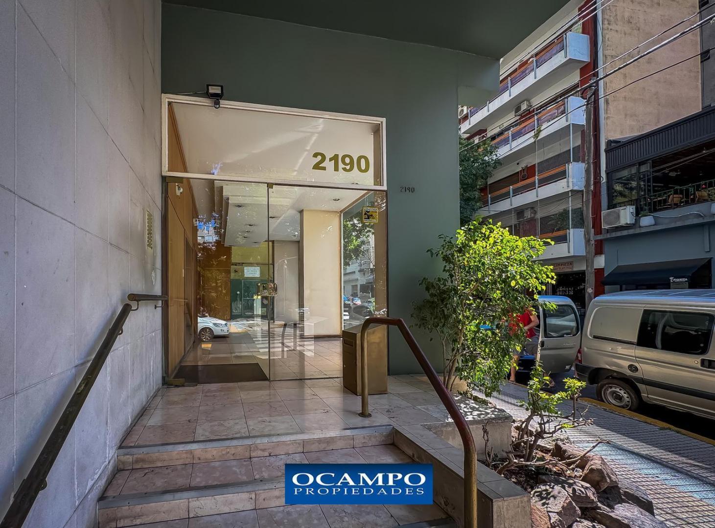 Venta de departamento de 4 ambientes con cochera y vista al parque - Belgrano