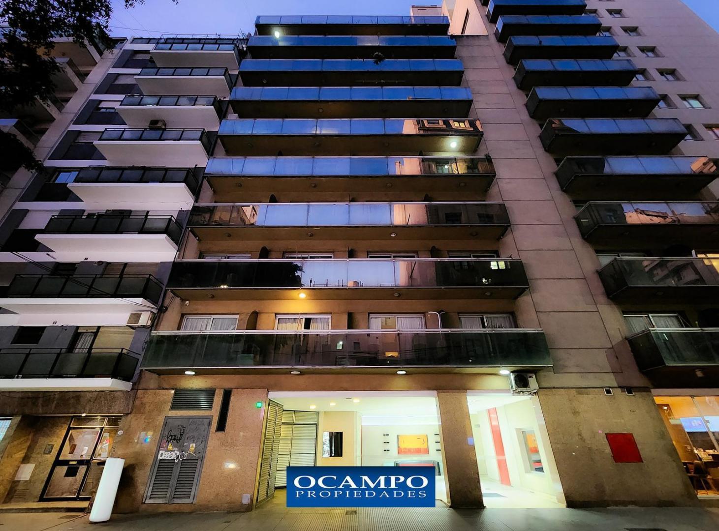 Foto de Venta de departamento de 2 ambientes con balcón y cochera en Recoleta, imagen 1