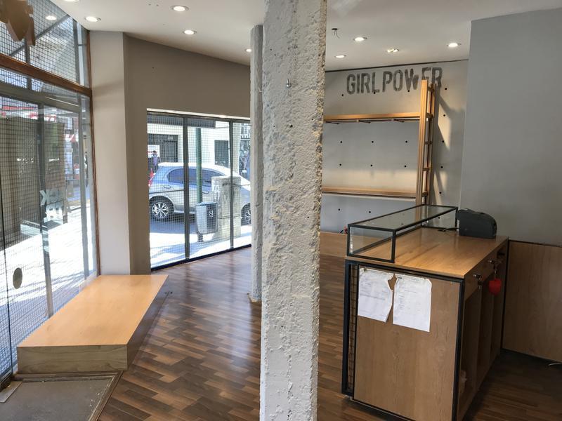 Locales en Block en Venta en El Centro de San Isidro, con Renta, Ideal Inversores 4