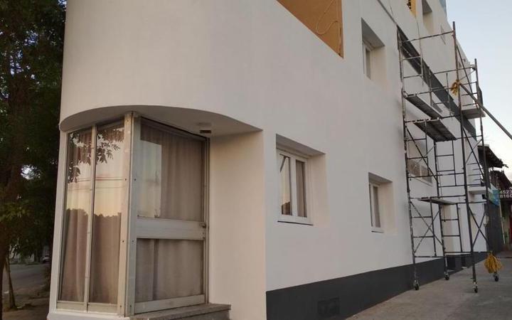 Lencke vende - excelente edificio Comercial en Colonia del Sacramento 5