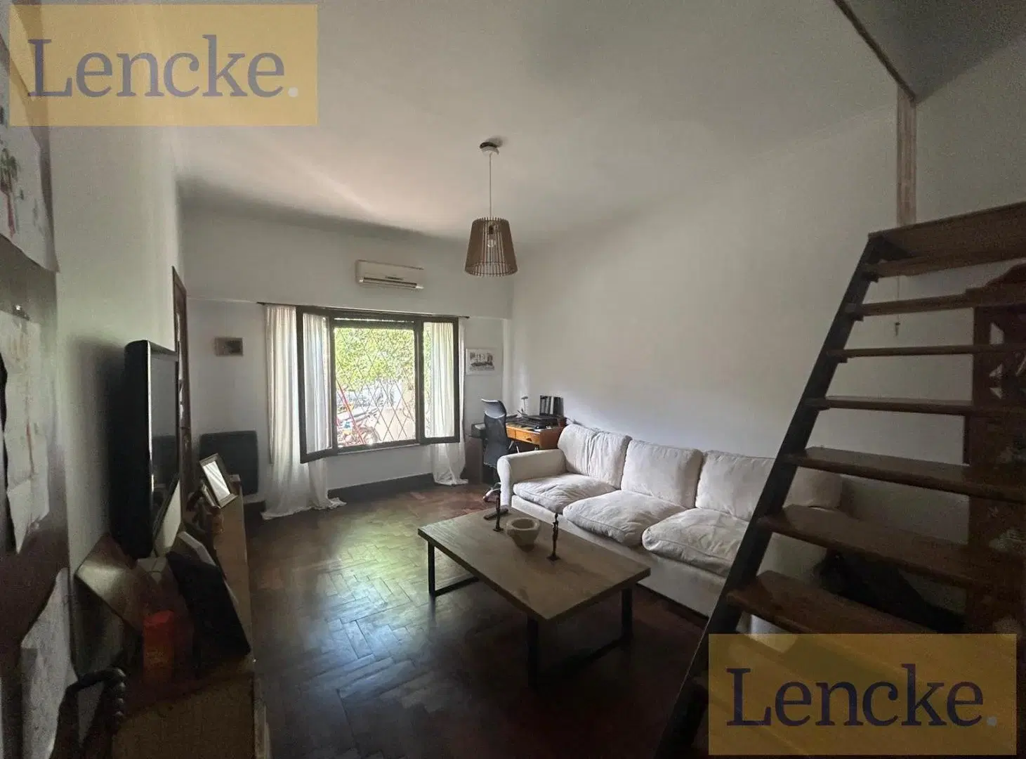 Olivos, en venta, casa reciclada íntegramente, 3 dormitorios, jardín con pileta 4