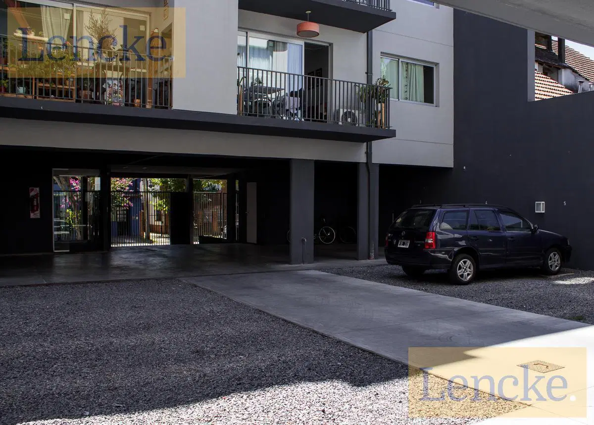 Tigre, en venta con renta, ideal inversion, 2 ambientes c/cochera adiconal, balcon y parrilla 2