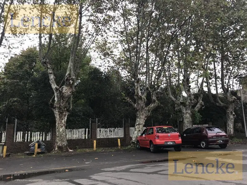 Lencke Vende - EXCELENTE FRACCION PARA CONSTRUIR EN PH 5