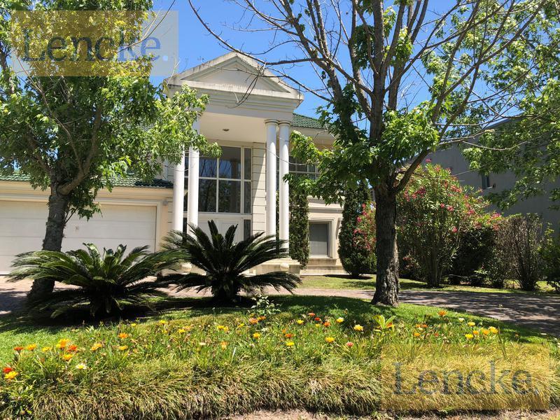 Foto de Lencke Vende - Lindisima Casa en Las Caletas con detalles de muy buena, imagen 3