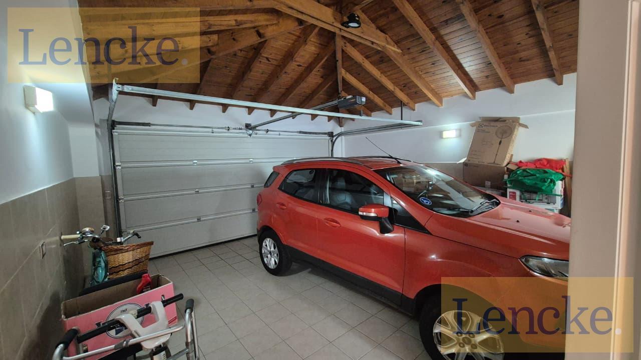 Foto de Lencke Vende - Lindisima Casa en Las Caletas con detalles de muy buena, imagen 5