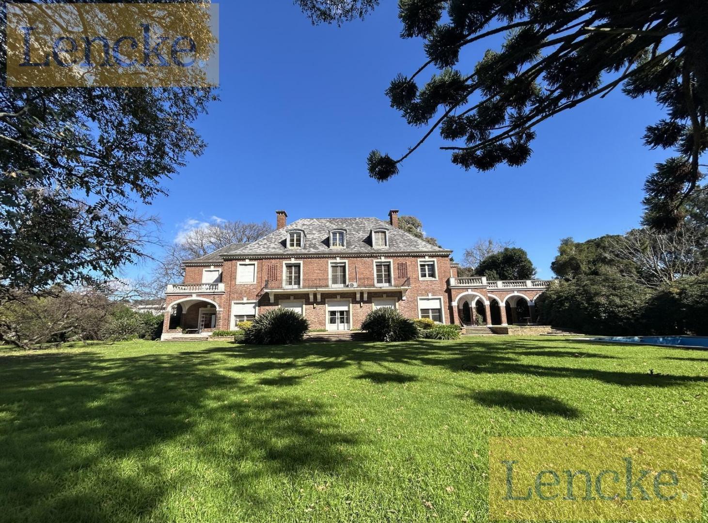 Foto de Lencke vende - Magnifica casa de categoria sobre la barranca, unica en, imagen 1