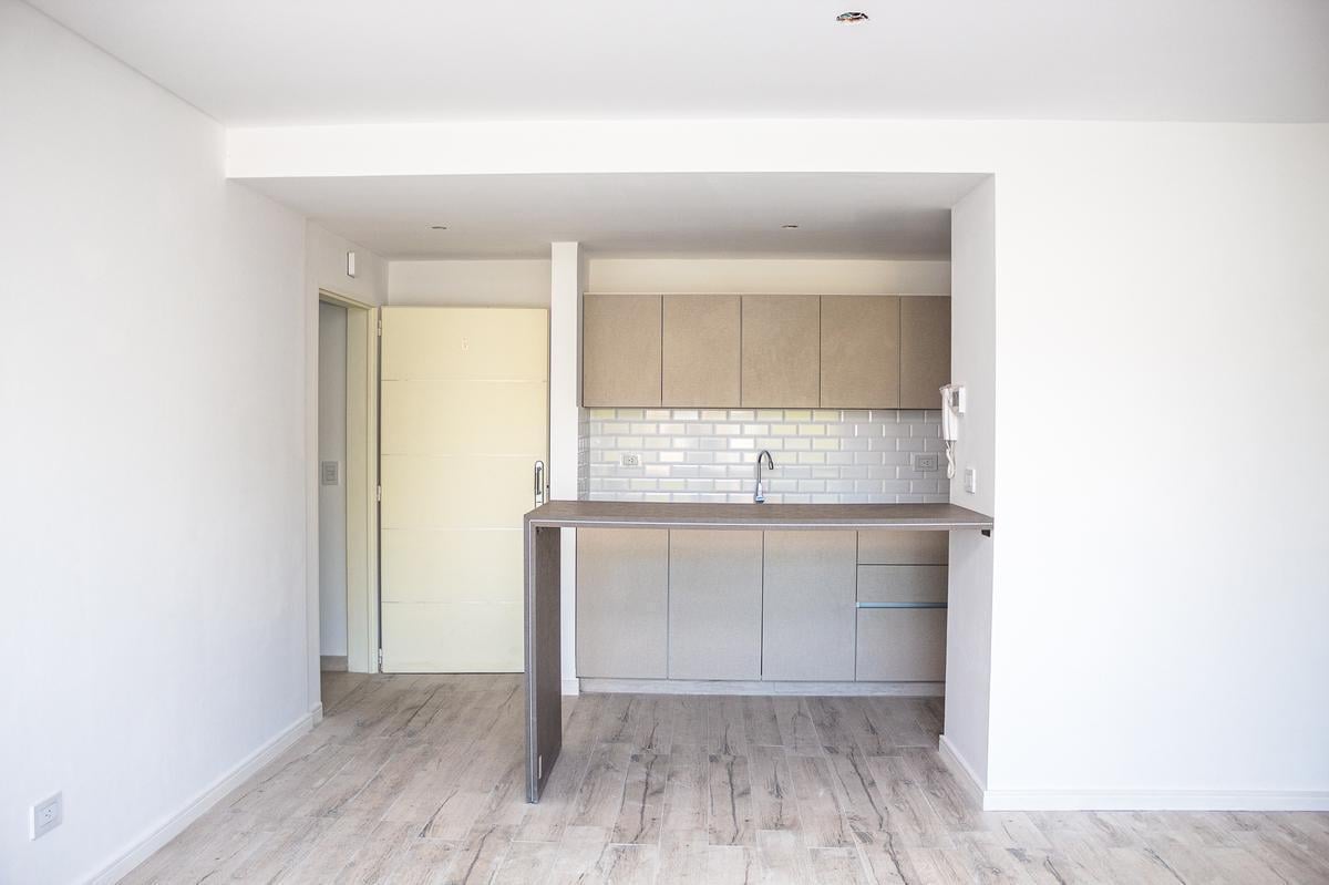 Foto de Tigre, venta, excelente 2 ambientes c/parrilla, impecable, posibilidad, imagen 1