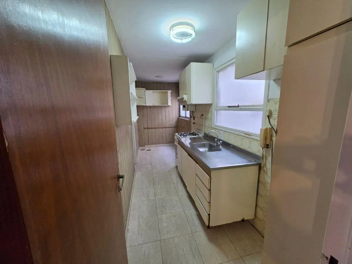 Departamento de 3 ambientes con cochera en alquiler 2
