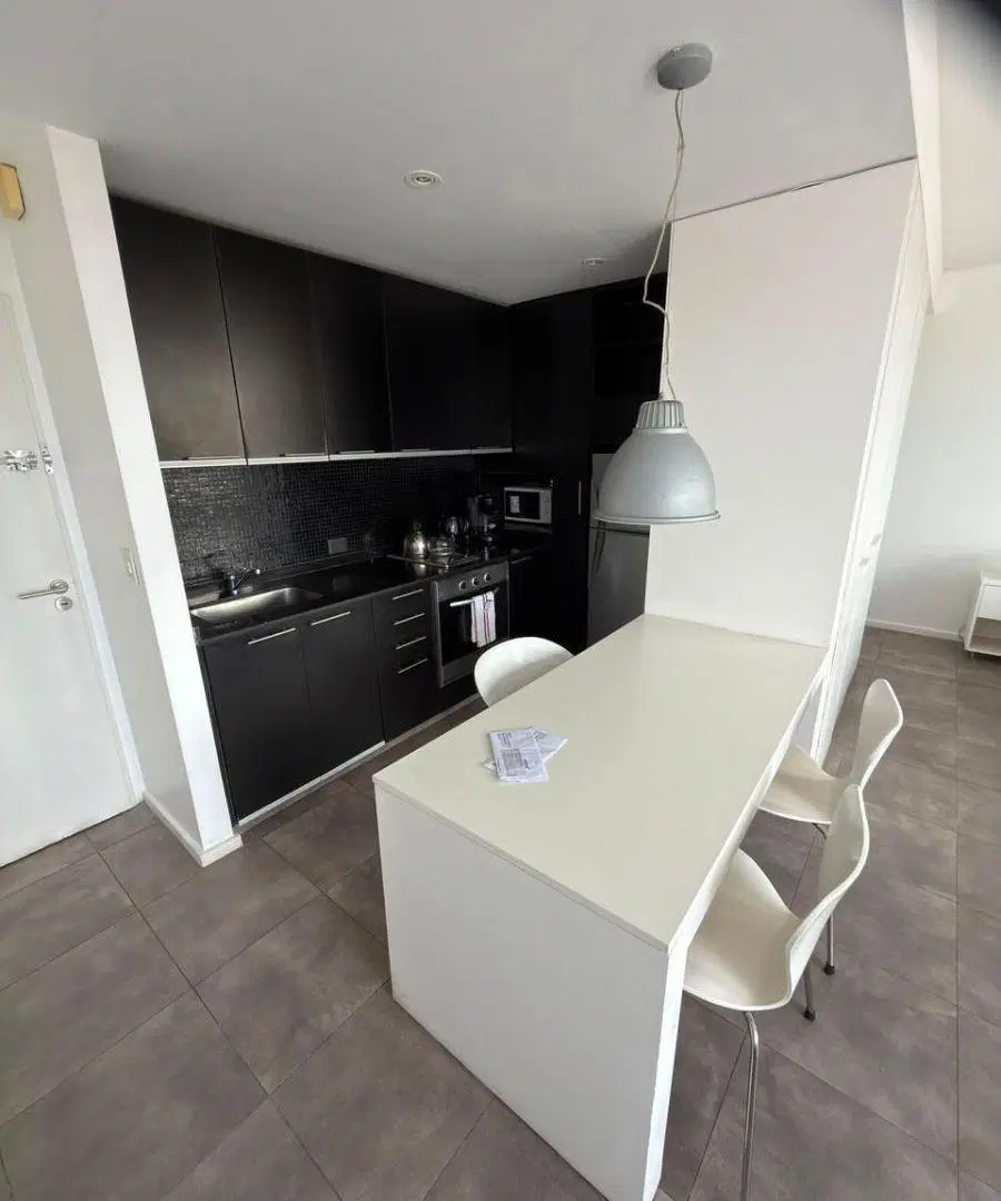 Impecable 1 ambiente Divisible Al Frente - Vista Totalmente Abierta con Balcon Terraza. 3