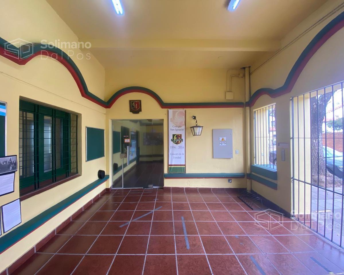 Local / Oficina / Instituto Educativo en Olivos 3