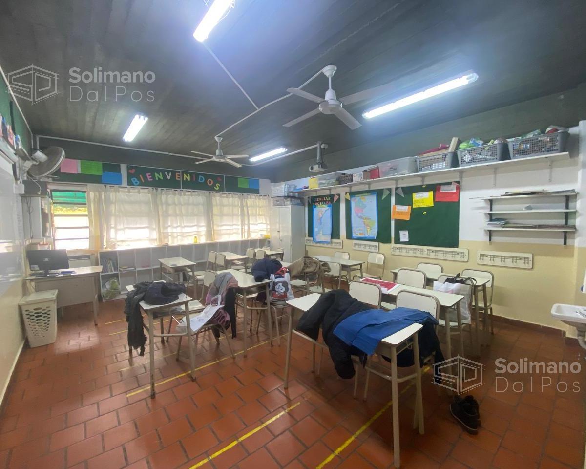 Local / Oficina / Instituto Educativo en Olivos 5