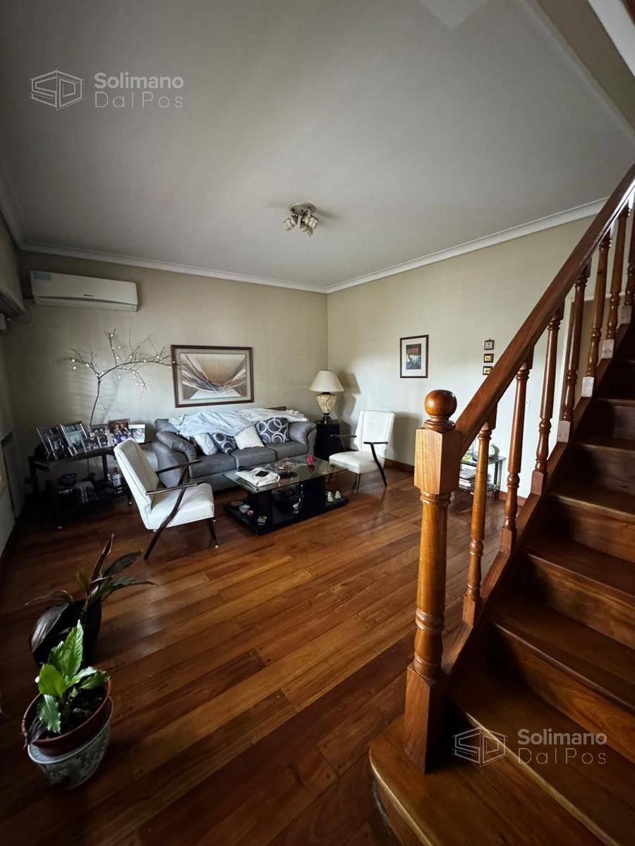 Venta Casa en Villa Martelli 6 Ambientes 5