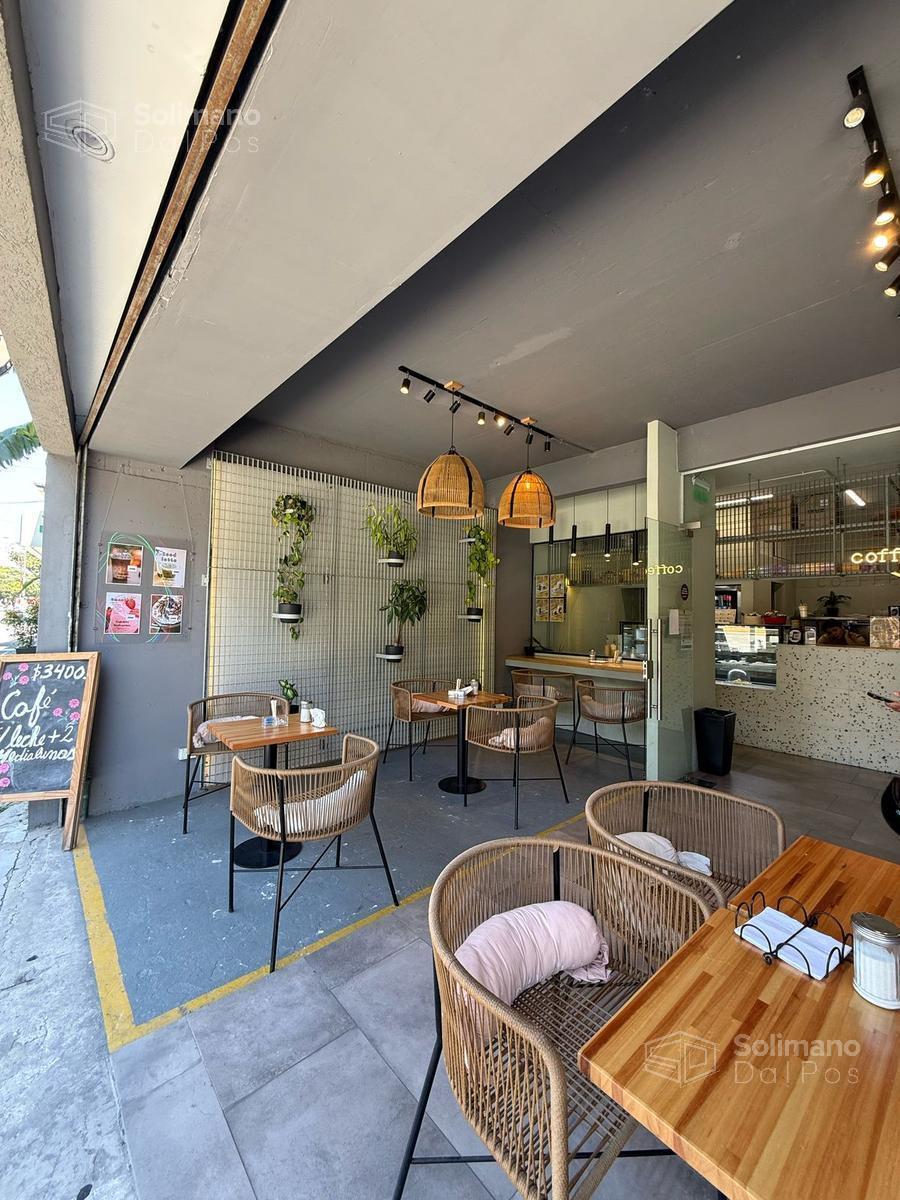 Edificio Comercial en Venta – Oficinas y Local en Olivos, Av Maipú 2