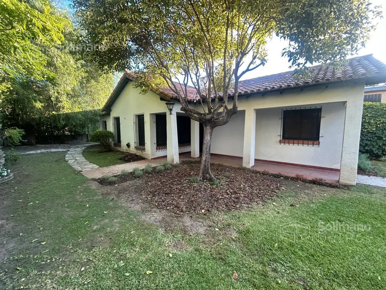 IMPERDIBLE CASA EN VENTA EN VICENTE LOPEZ, FLORIDA 2