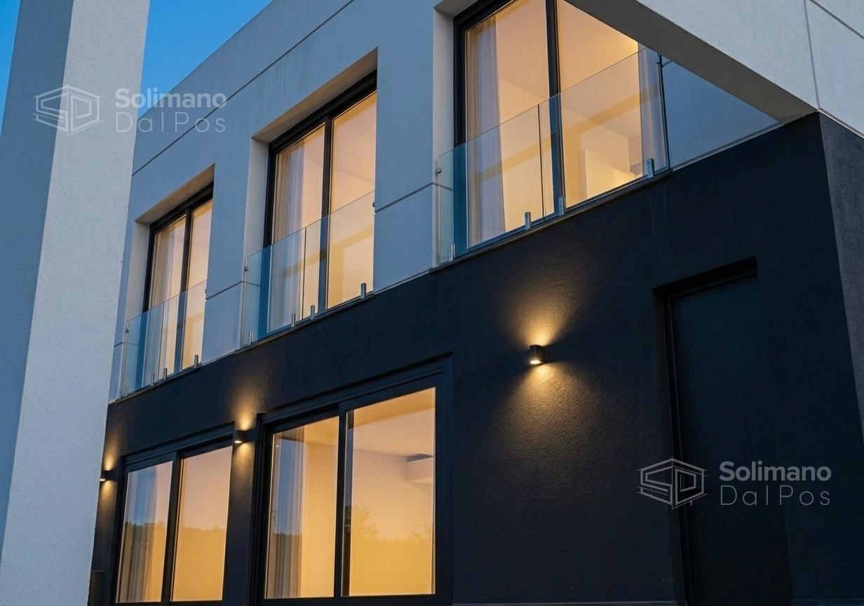 CASA DE 6 AMBIENTES EN VENTA EN EL BARRIO LOS CASTAÑOS NORDELTA