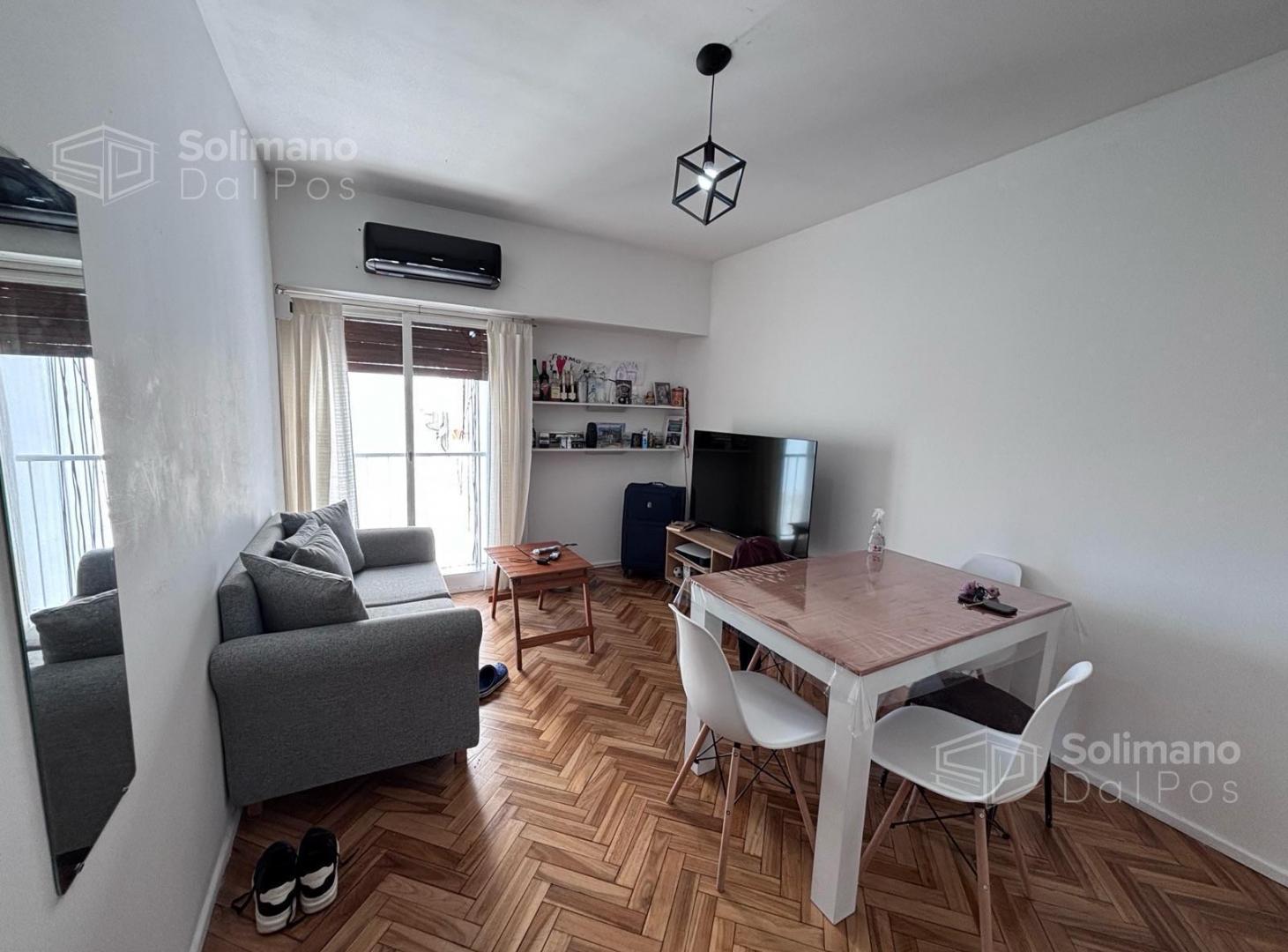 Departamento en venta dos ambientes sobre Av. Libertador