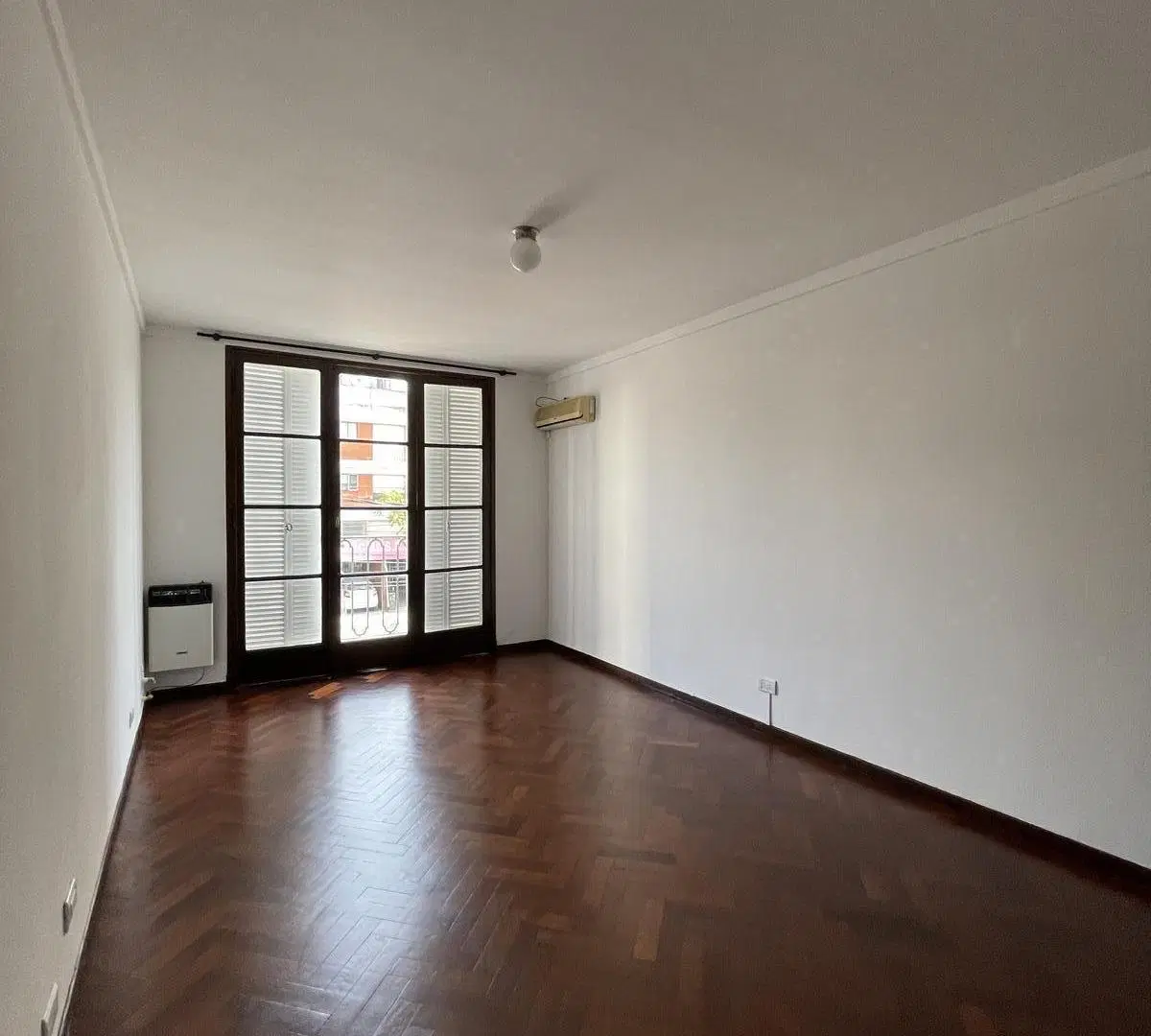 Departamento de tres ambientes en alquiler 3