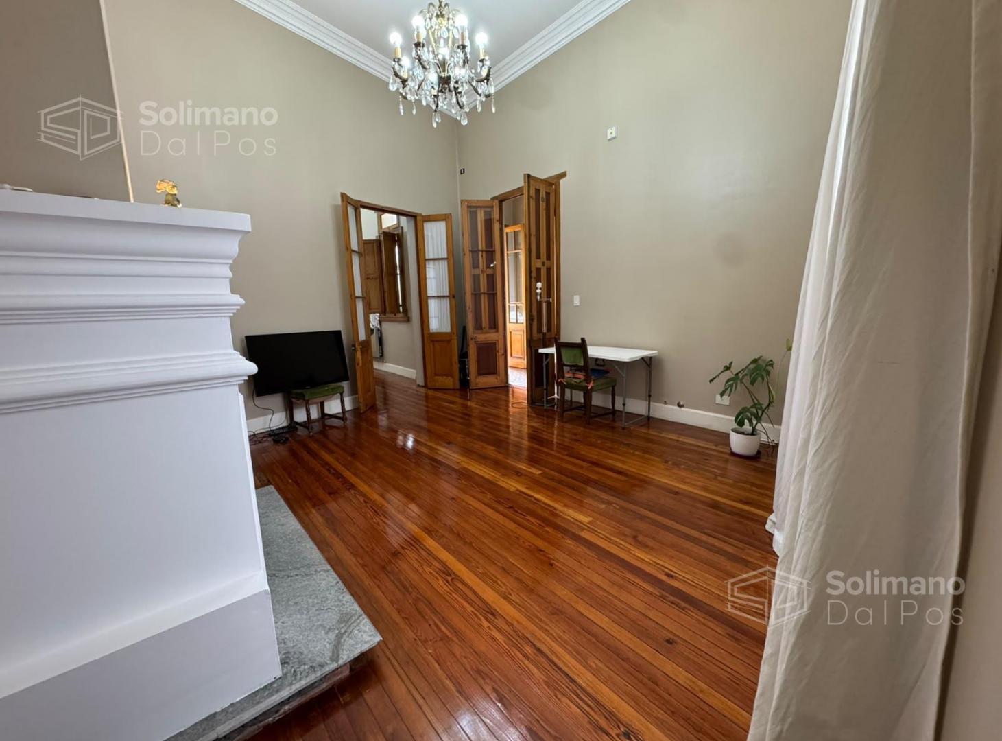 Foto de VENTA CASA 4 AMBIENTES EN TIGRE CENTRO CON PILETA, imagen 3