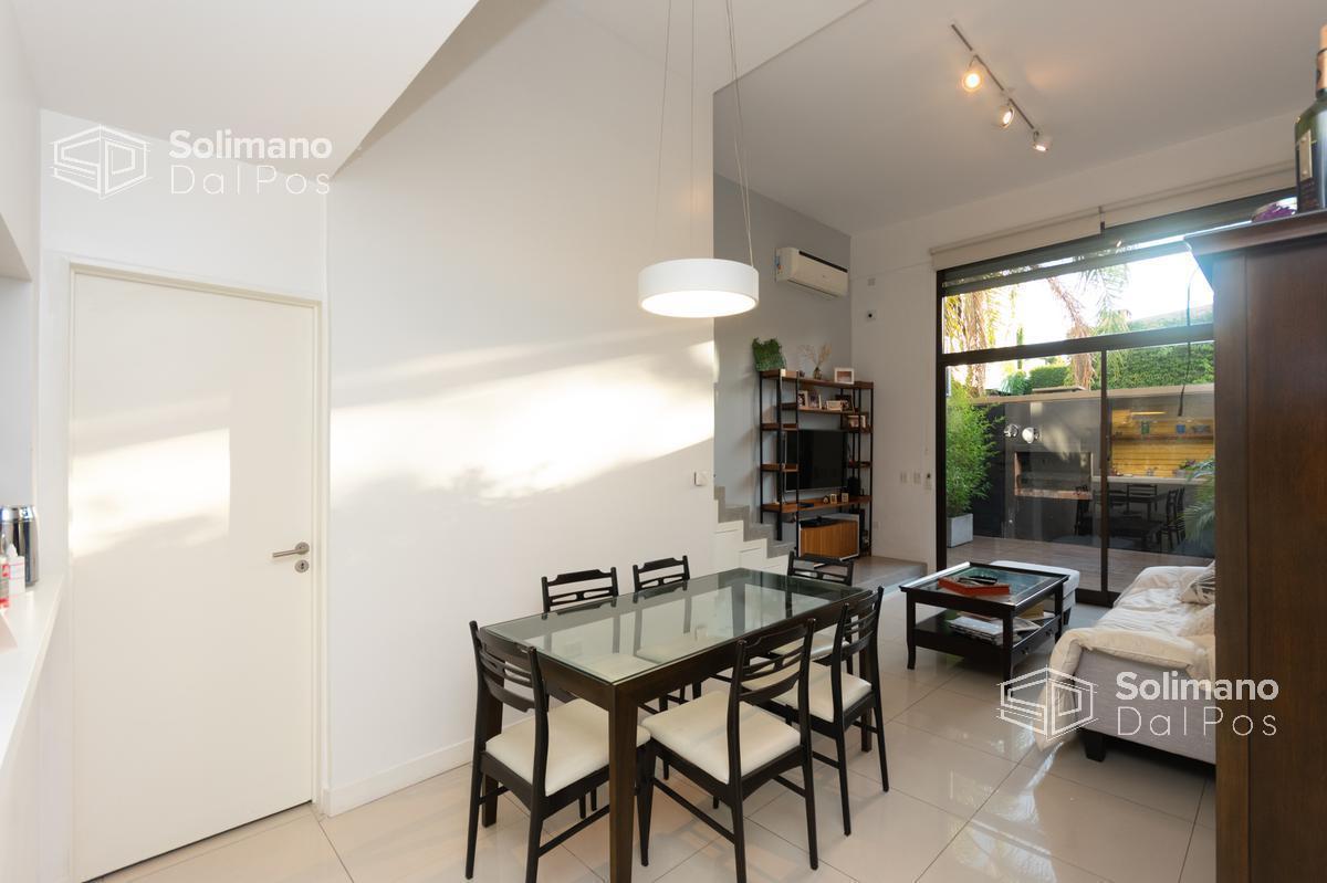 Foto de Alquiler Venta casa en Olivos con piscina, seguridad y cochera | 160 m², imagen 5