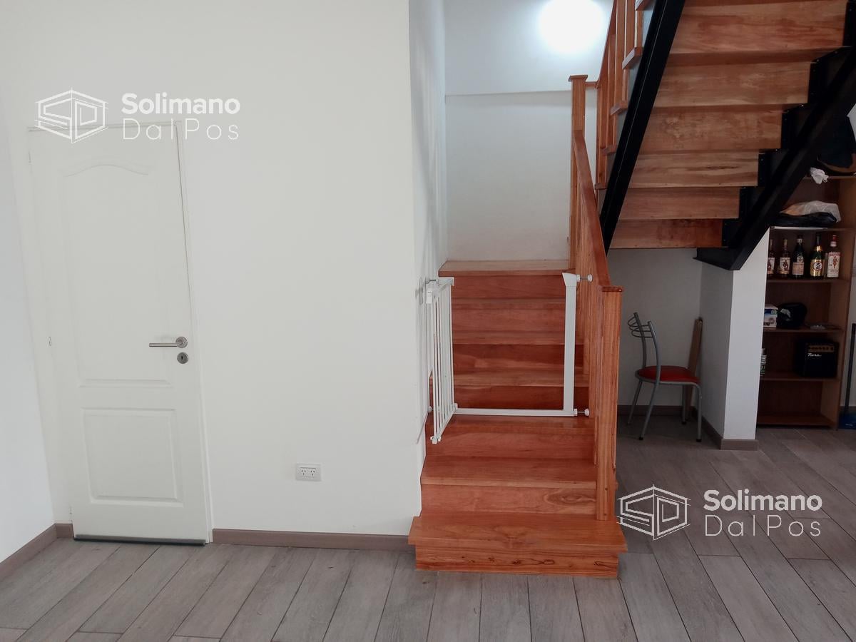 Foto de Casa reciclada 5 amb con jardin - Olivos, imagen 3
