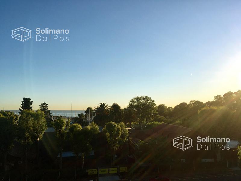 Foto de VENTA DEPARTAMENTO 4 AMBIENTES EN OLIVOS - VICENTE LOPEZ - VISTA AL RIO, imagen 3