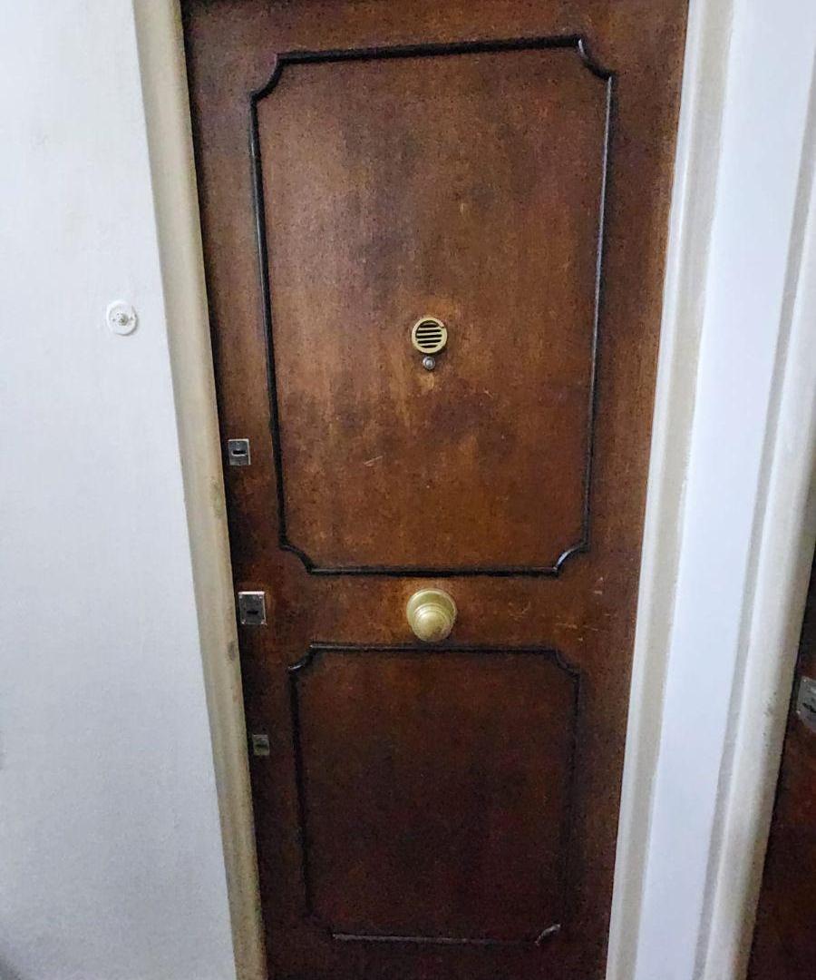 Foto de EDIFICIO ANTIGUO, ALQUILER DOS AMBIENTES AL FRENTE, imagen 2