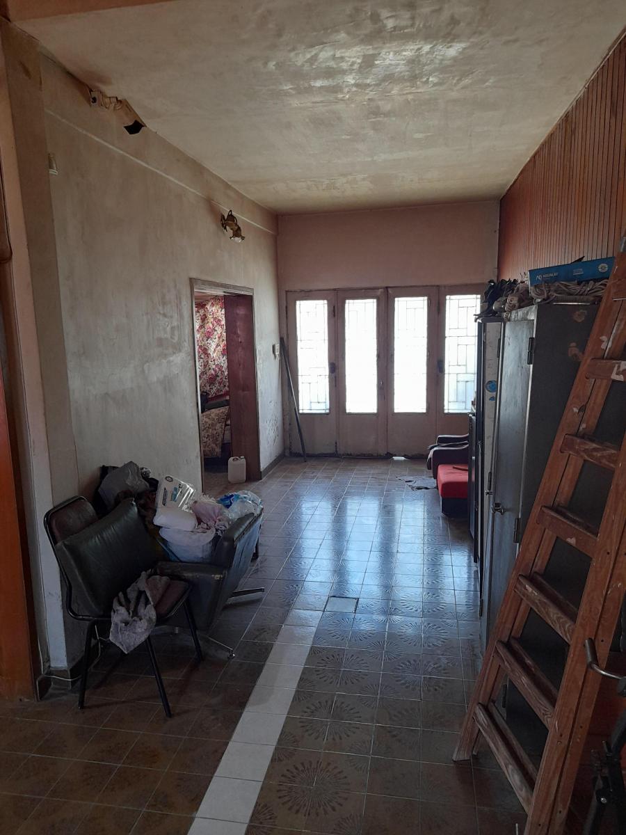 Foto de Amplia casa al limite con Padua e Ituzaingó, imagen 5