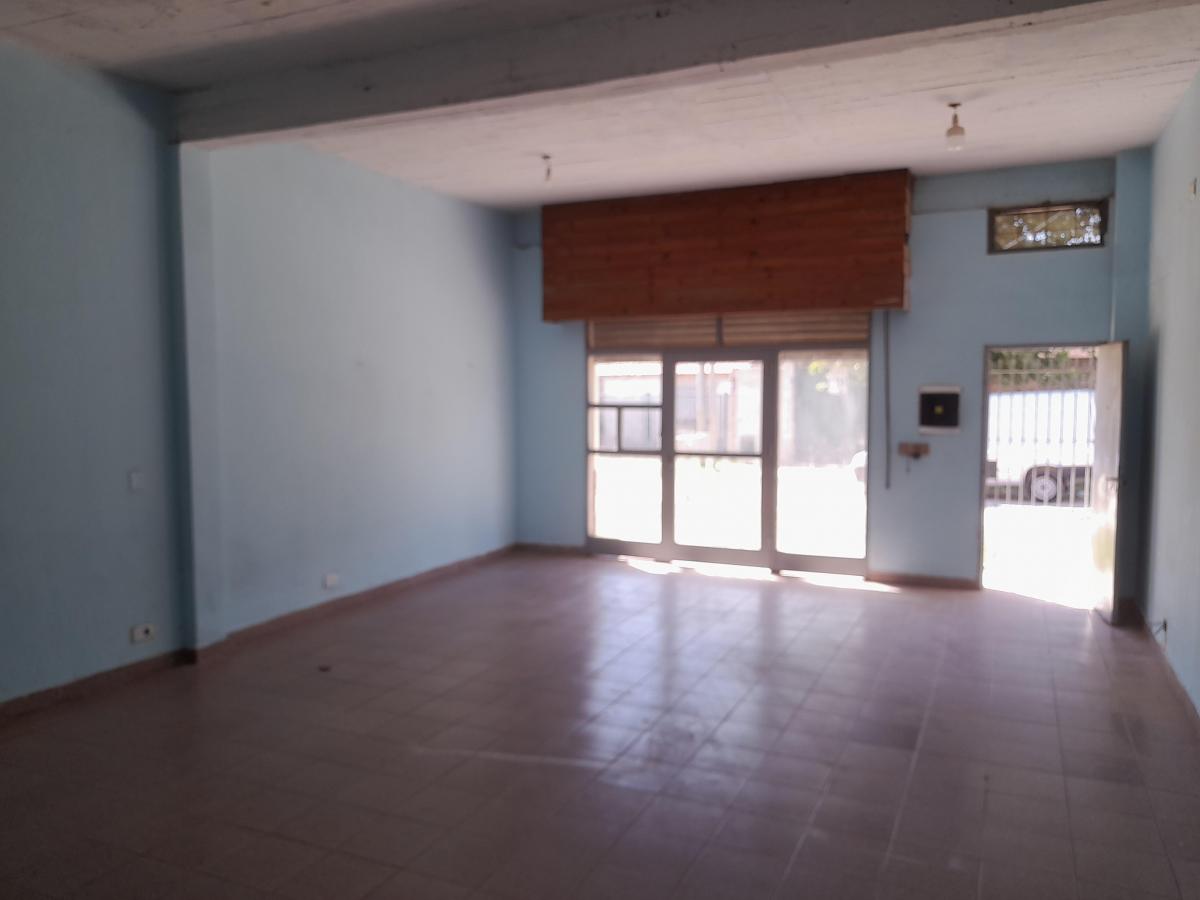 Foto de VENTA Losa de Hormigón armado Local cercano B° Los Aromos - Merlo Gomez, imagen 5