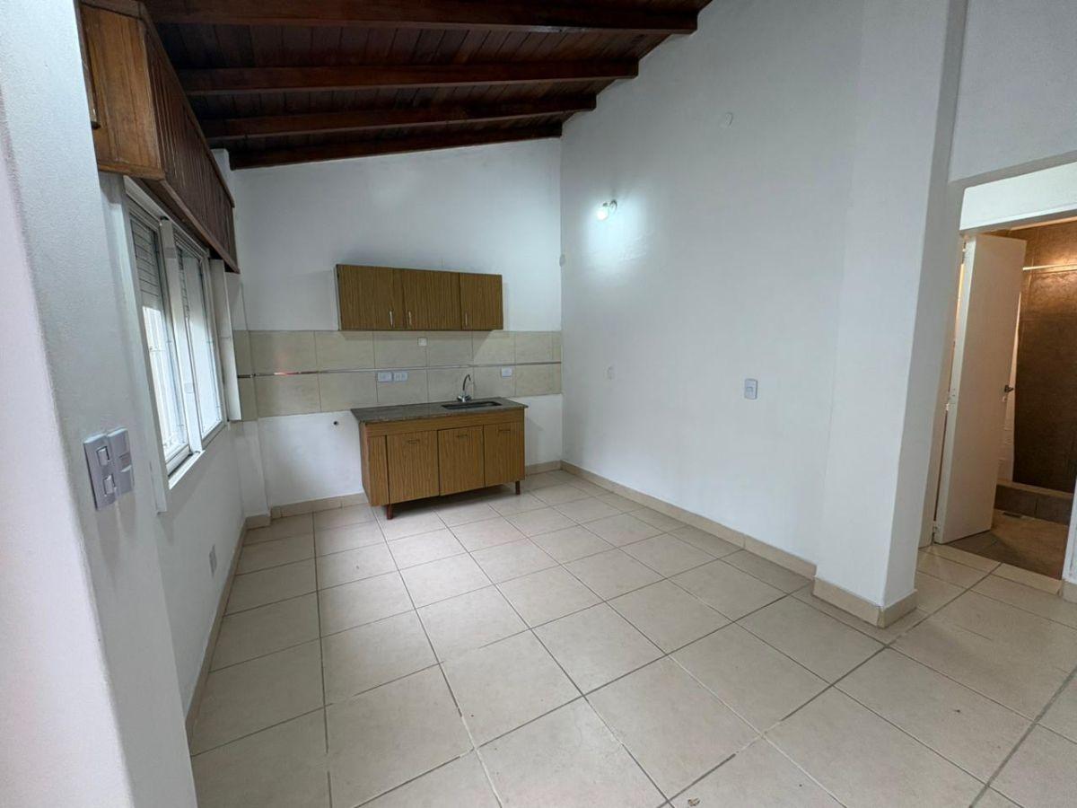 Foto de Departamento en alquiler 2 ambientes en Moreno, imagen 3