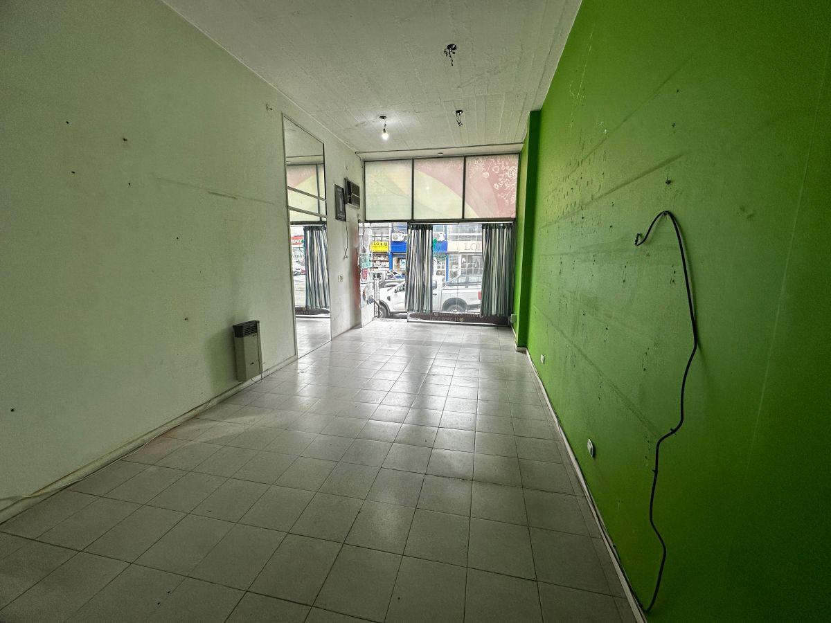 Foto de Local comercial de 48 m² en alquiler en Moreno, imagen 5