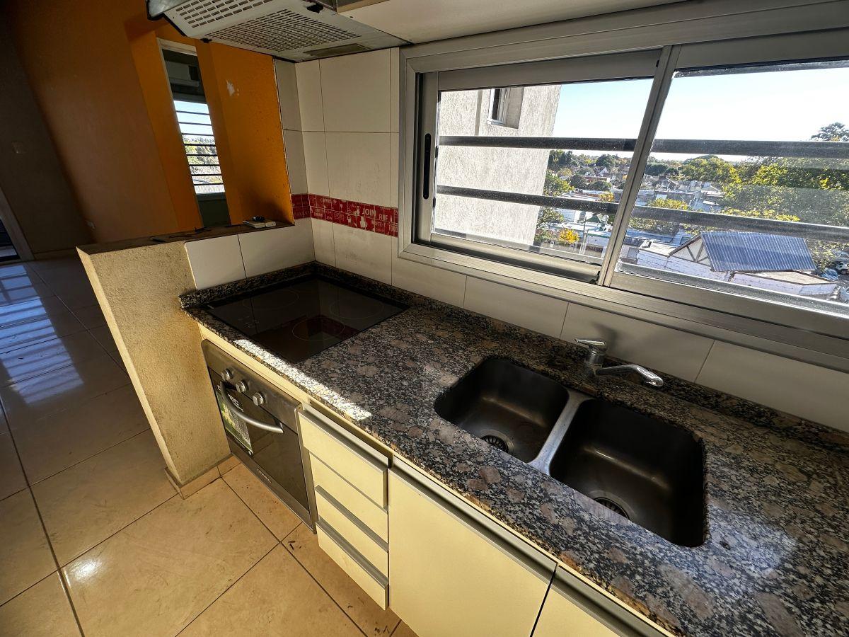 Foto de Alquiler departamento 2 ambientes con cochera Moreno, imagen 3