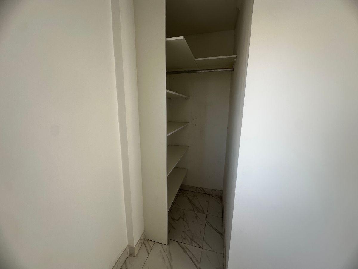 Foto de Departamento 2 ambientes en alquiler con cochera Paso del Rey, imagen 2
