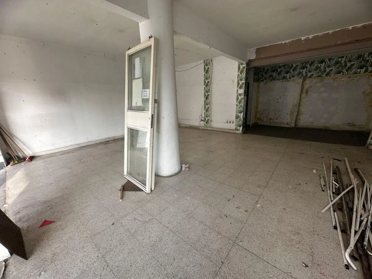 Alquiler de local comercial en Paso del Rey 2