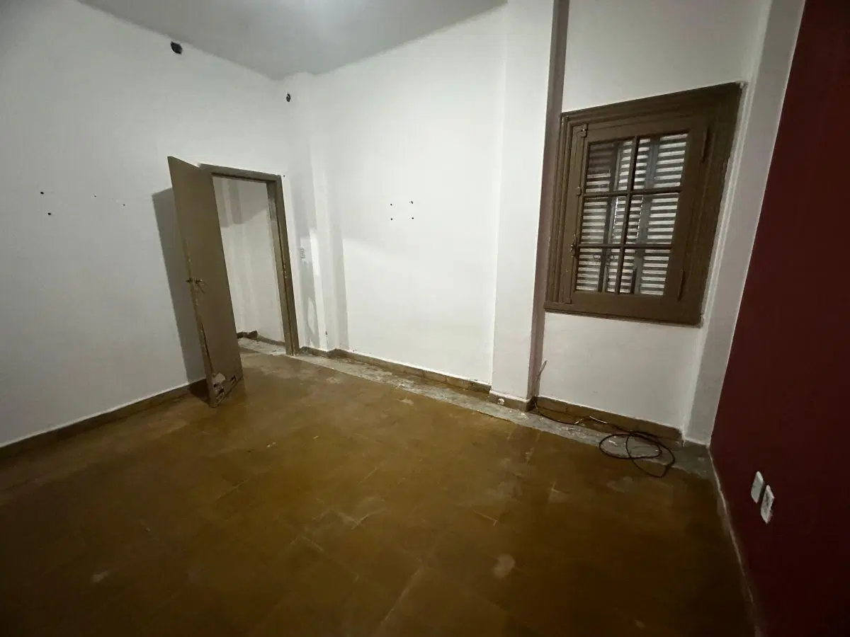 Departamento 2 ambientes en venta en Paso del Rey 5