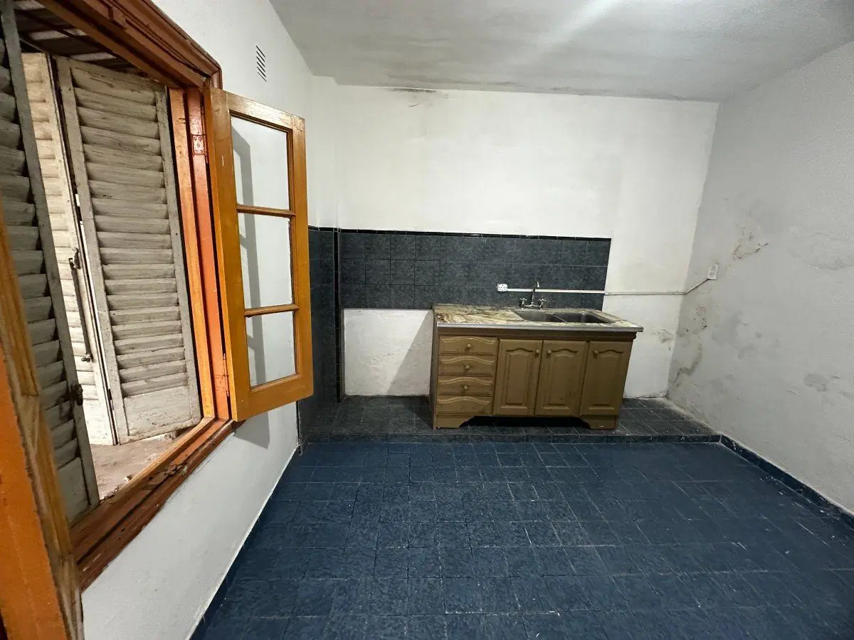 Departamento 2 ambientes en venta en Paso del Rey 2
