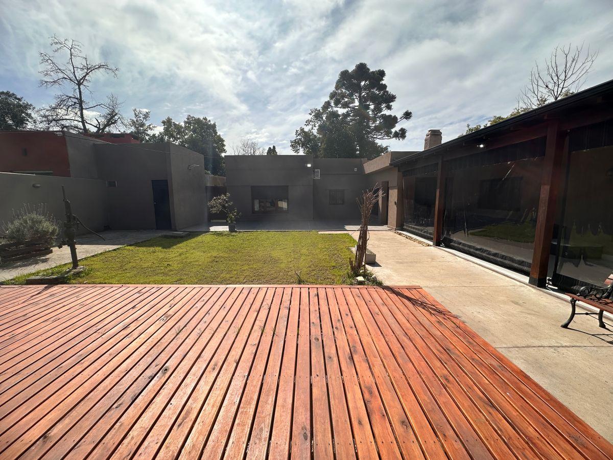 Foto de Quinta en venta con 3 dormitorios y pileta en Moreno, imagen 1