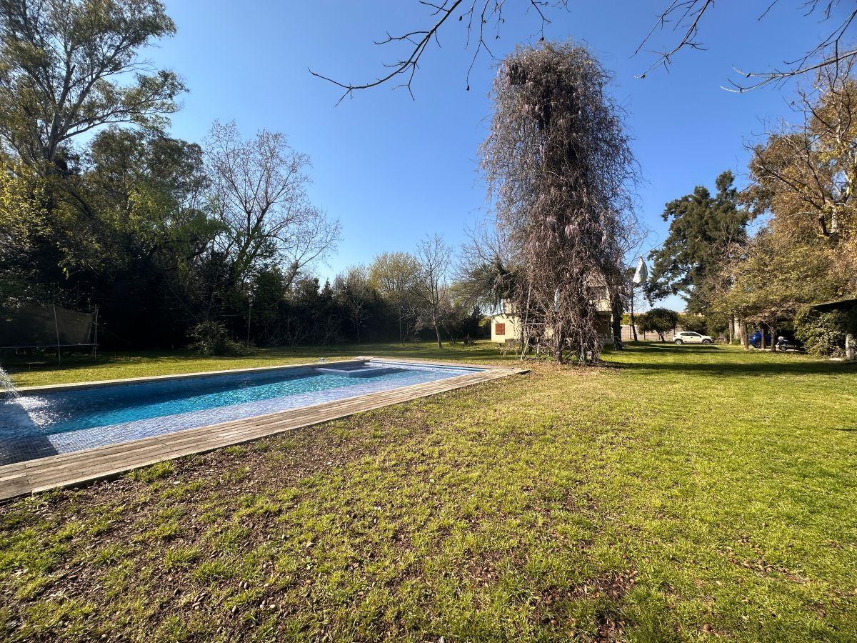 Foto de Quinta en venta con 3 dormitorios y pileta en Merlo, imagen 2