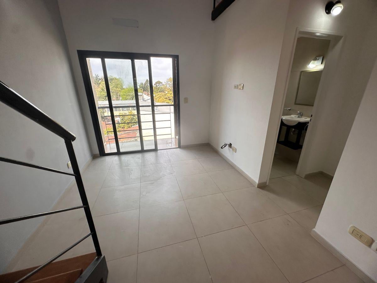 Foto de Departamento en alquiler 2 ambientes Moreno, imagen 2