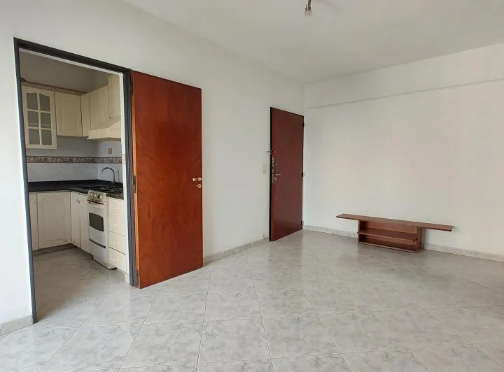 Departamento 3 Ambientes en Alquiler – Parque Norte, Martínez 2