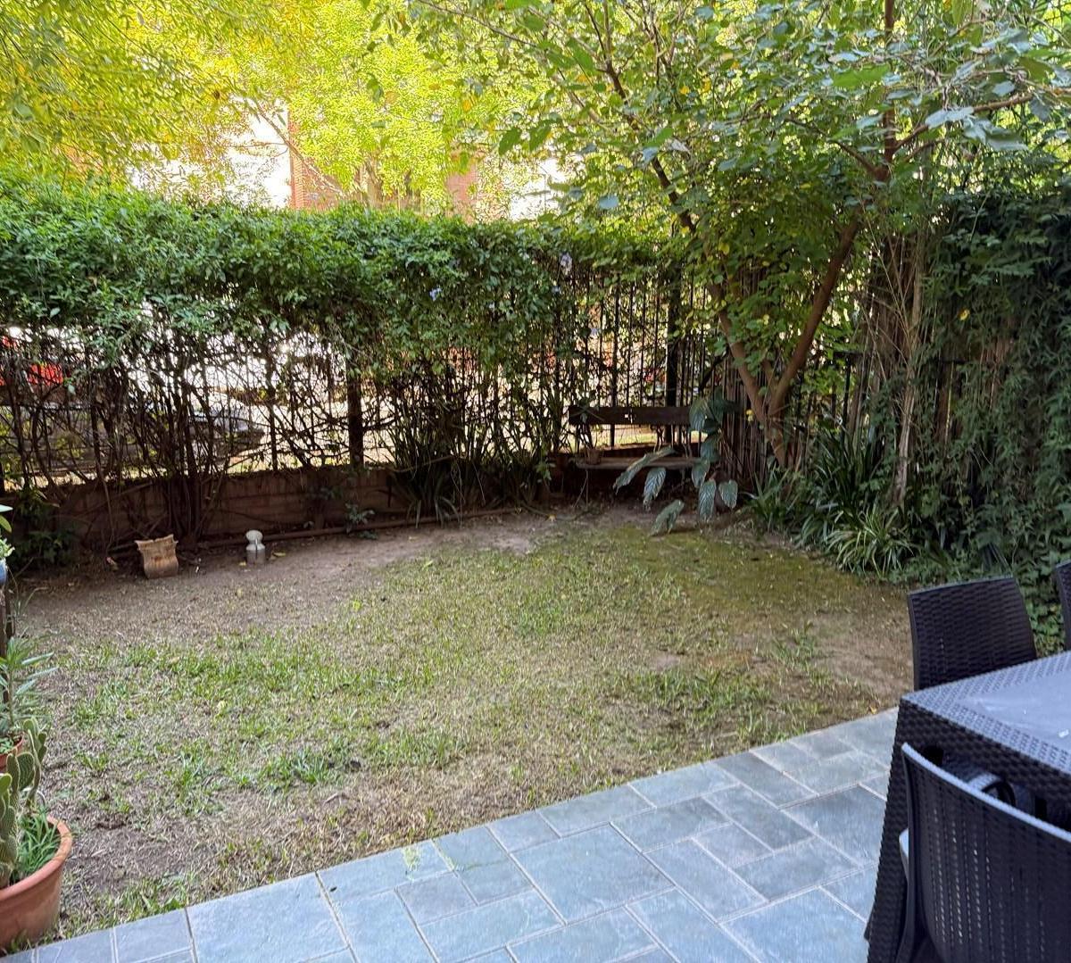Departamento Dúplex en Venta en Jardines de San Isidro, San Isidro, G. B. a. Zona Norte 3