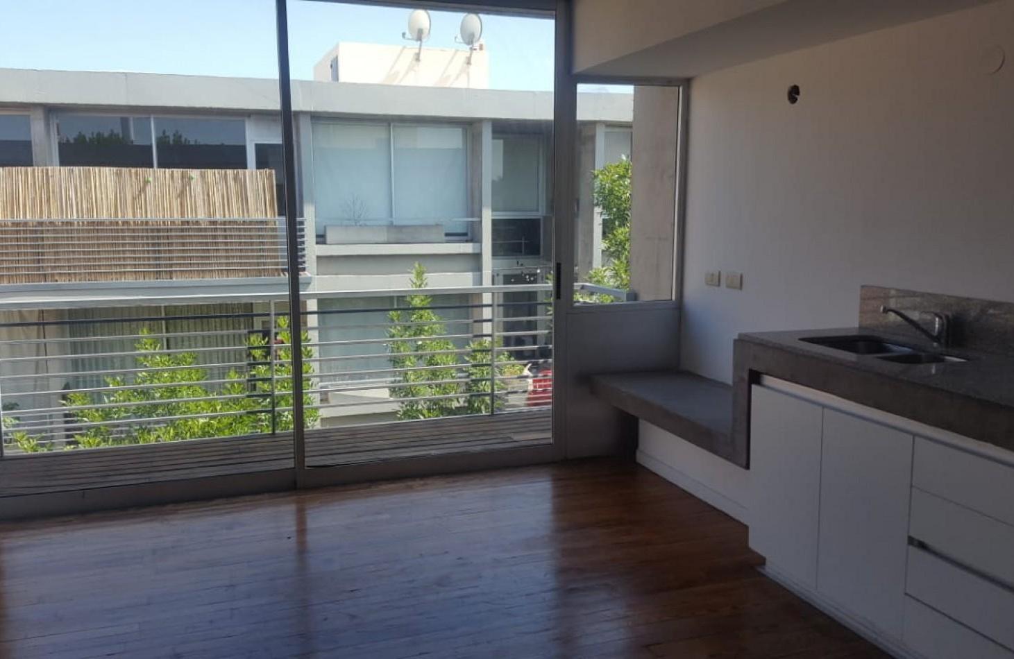Foto de Alsina 417. Dos ambientes con cochera, imagen 4