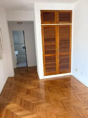 Dpto con cochera piso alto 3
