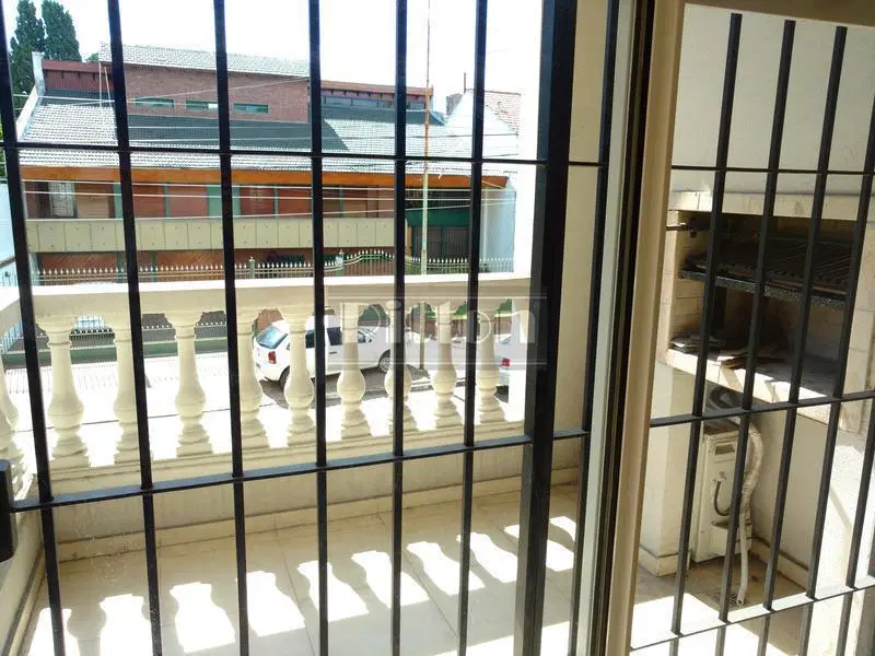 Departamento - Banfield Este 5