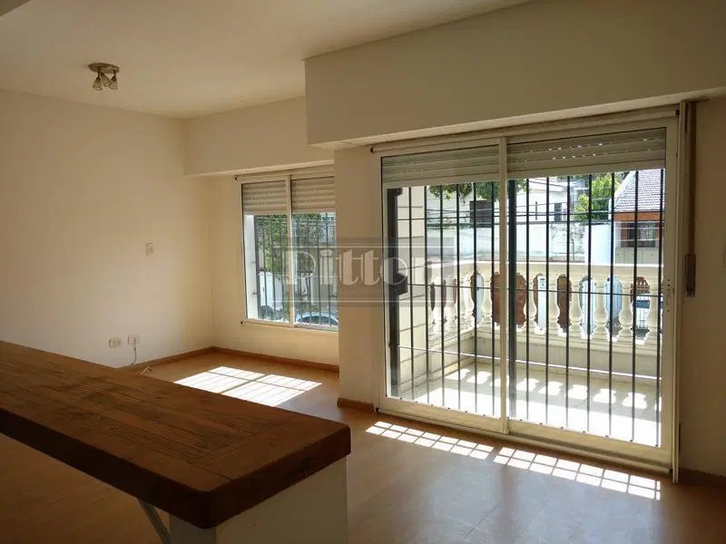 Departamento - Banfield Este 3