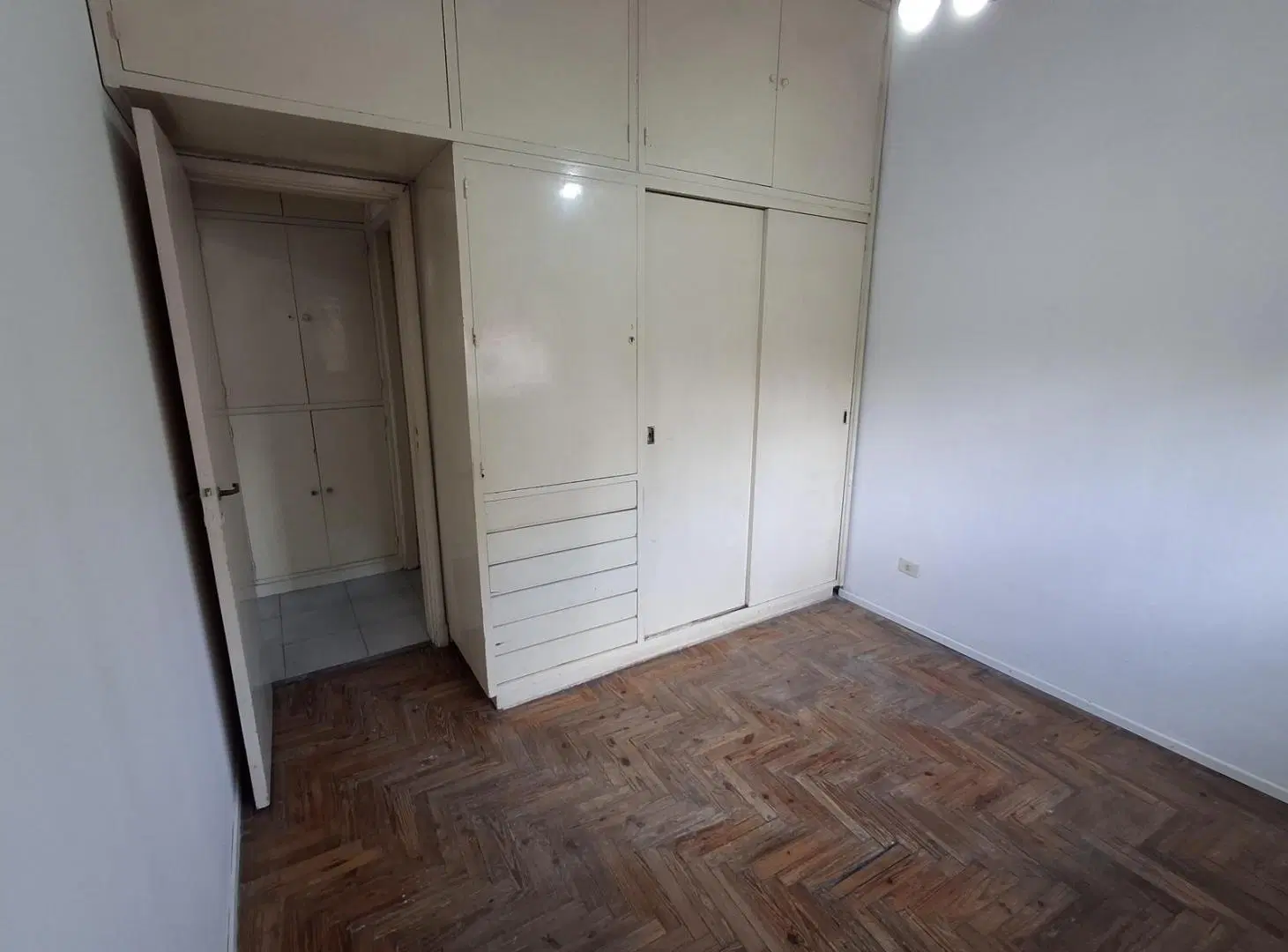Departamento en Banfield Este 4