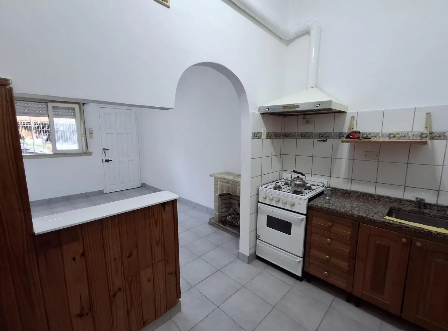 Departamento en Banfield Este 5