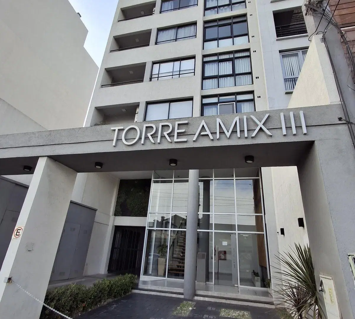 Departamento en Banfield Este 3